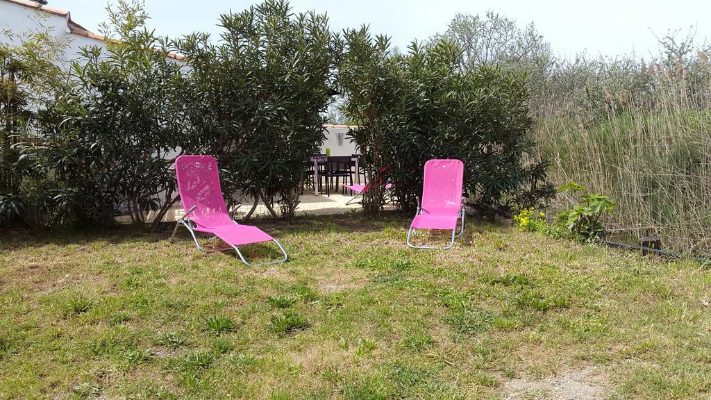 Mazet L'étrier Villa Saintes-Maries-de-la-Mer Exterior foto